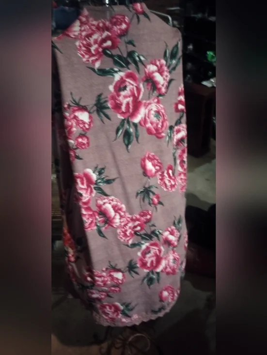 Charlotte Russe Mauve Cardigan with Pink Floral Print - Picture 2 of 3